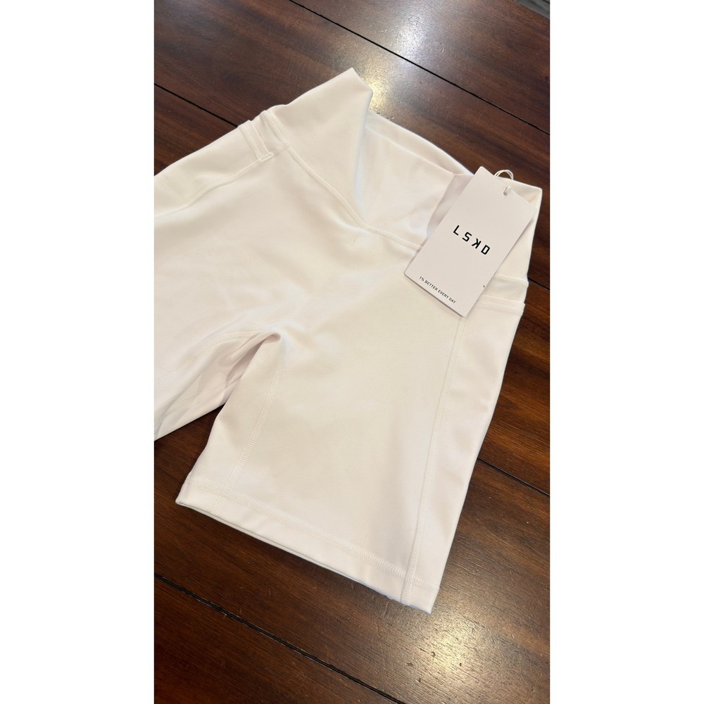 LSKD Fusion Ultra High-Rise 6" Short Pockets White Women's Size Small NWT NEW - Picture 11 of 16